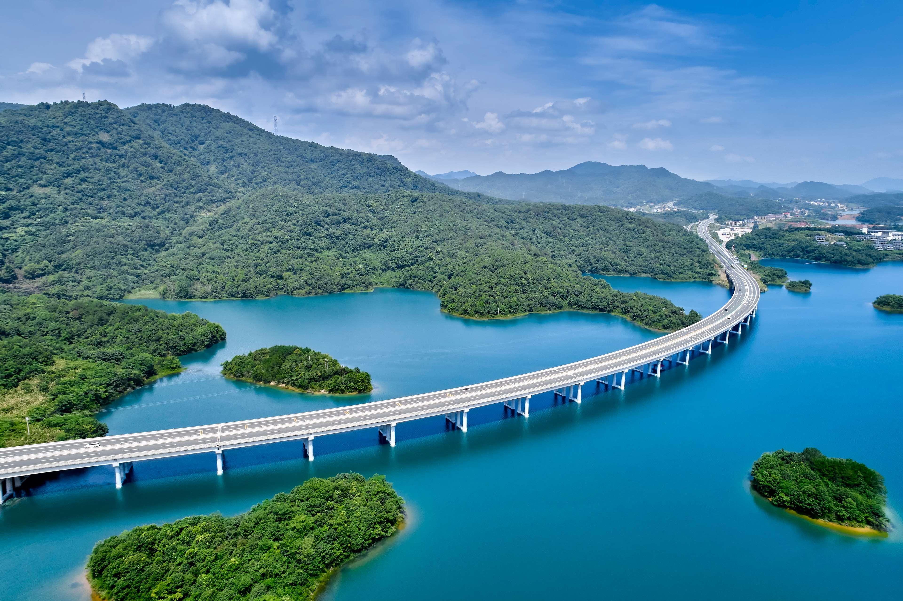 Lushan West Sea Resort, Curio Collection By Hilton Jiujiang  Exterior photo