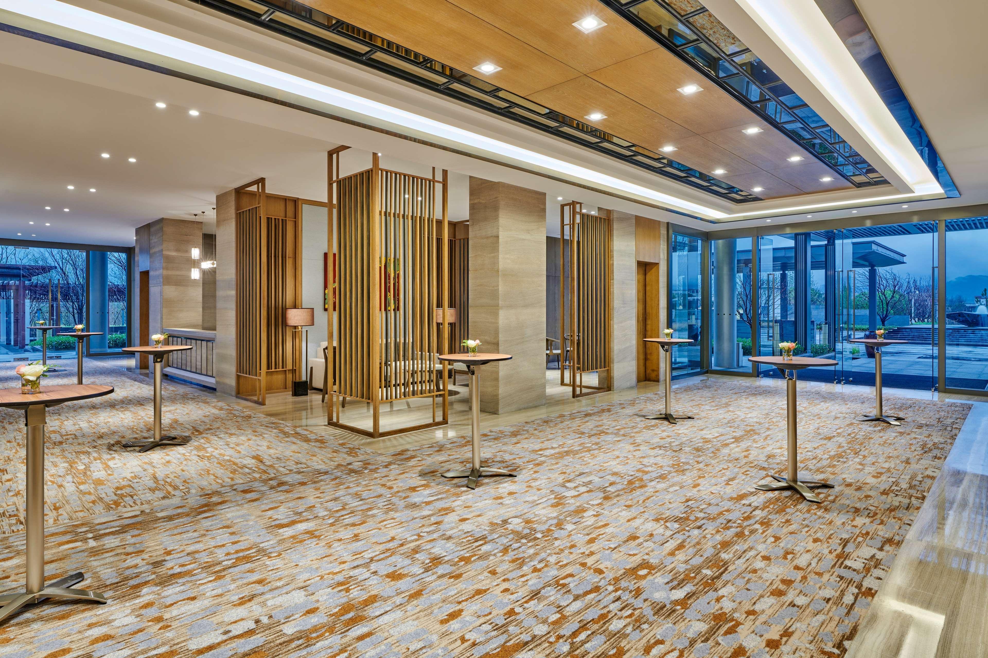 Lushan West Sea Resort, Curio Collection By Hilton Jiujiang  Exterior photo