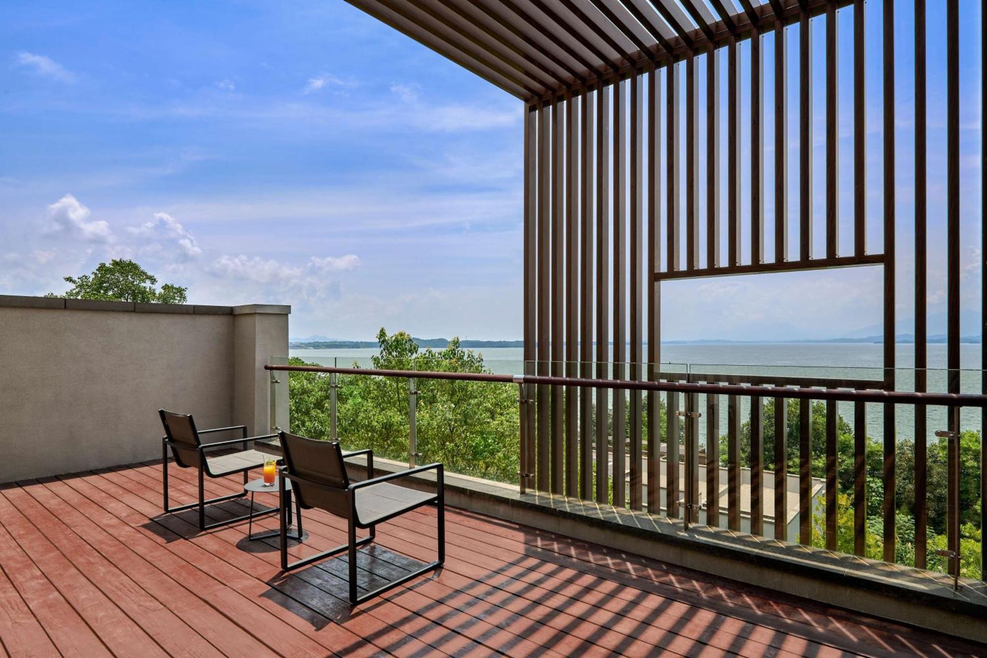 Lushan West Sea Resort, Curio Collection By Hilton Jiujiang  Exterior photo